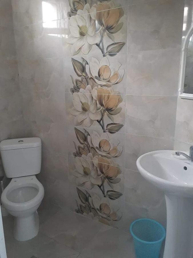 Guest House "Sulo" Koboeleti Buitenkant foto