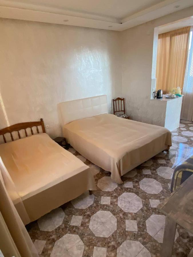 Guest House "Sulo" Koboeleti Buitenkant foto
